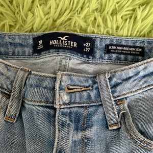 holister mom jeans